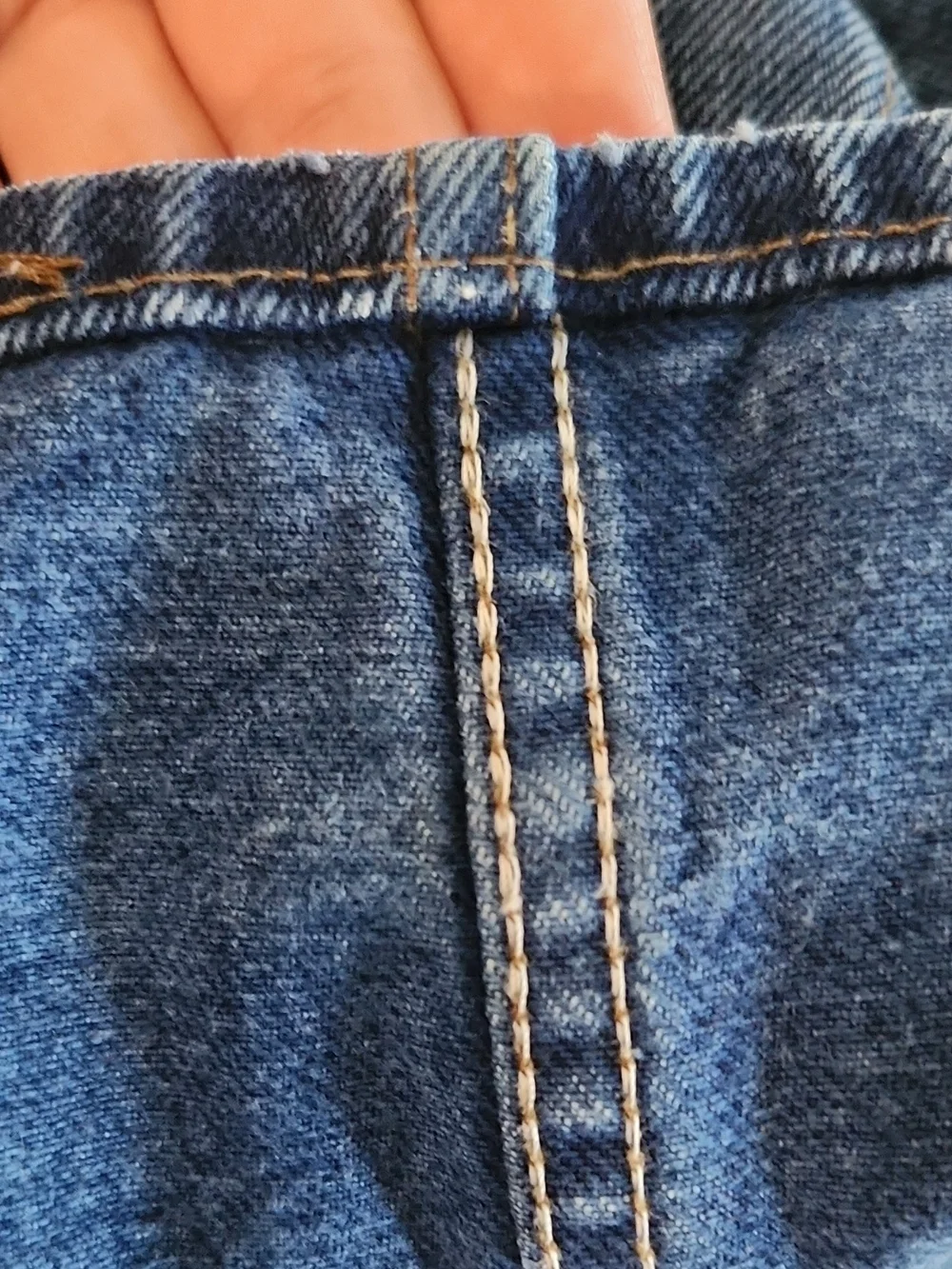 Vintage 90s Levi's Jeans Blue Label High Rise Taper Made in USA 26